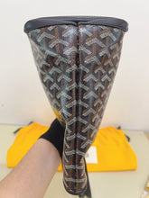 Load image into Gallery viewer, Goyard black Artois PM bag
