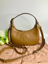 Load image into Gallery viewer, Mui mui leather wander bag, gold tone hdw

