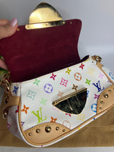 Load image into Gallery viewer, Louis Vuitton murakami marilyn bag
