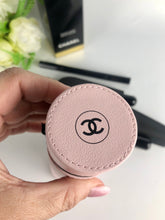 Load image into Gallery viewer, Chanel BNIB rose ballerine brush set
