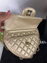 Load image into Gallery viewer, Chanel 22s Gold large heart bag, with gold hdw
