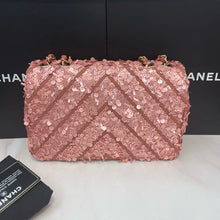 Load image into Gallery viewer, Chanel medium pink sequin bag
