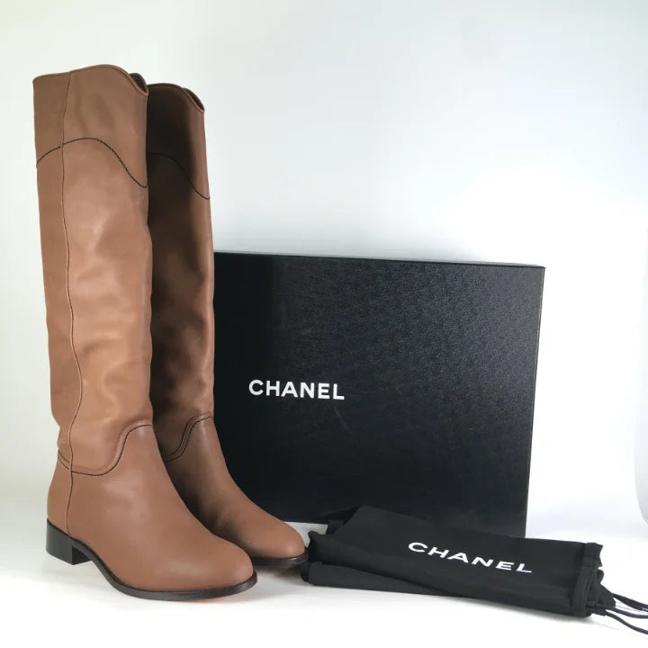 Chanel brown leather riding boots size 41.5