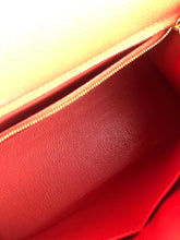 Load image into Gallery viewer, Hermes Kelly 28, rouge tomate gold hdw
