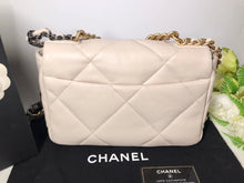 Load image into Gallery viewer, Chanel 19 in light beige lambskin, mixed gold hdw
