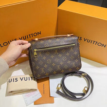 Load image into Gallery viewer, Louis Vuitton Pochette Metis monogram
