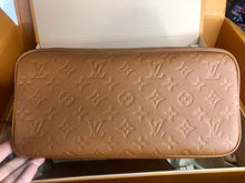 Load image into Gallery viewer, Louis Vuitton cognac neverfull MM
