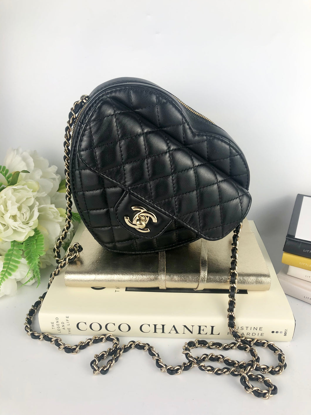 Chanel black 22s large cc in love heart bag, gold hdw