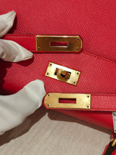 Load image into Gallery viewer, Hermes Sac Kelly II Sellier 28, Rouge Tomate, veau Epsom, gold hdw
