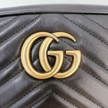 Load image into Gallery viewer, Gucci black Marmont camera bag
