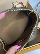 Load image into Gallery viewer, Louis Vuitton Alma BB
