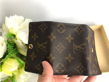 Load image into Gallery viewer, Louis Vuitton 6 key ring monogram pouch
