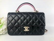 Load image into Gallery viewer, Chanel 23p black / pink two tone mini top handle, light gold hdw
