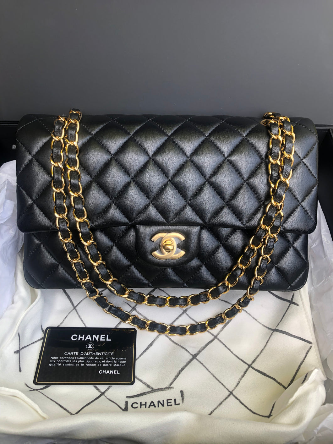 Chanel 31 series black lambskin medium classic, gold hdw