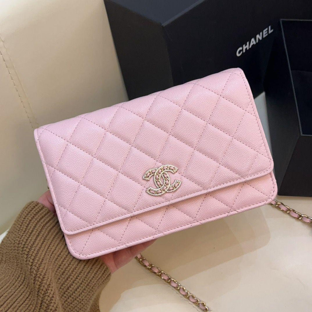 Chanel 22s pink caviar wallet on chain (woc)