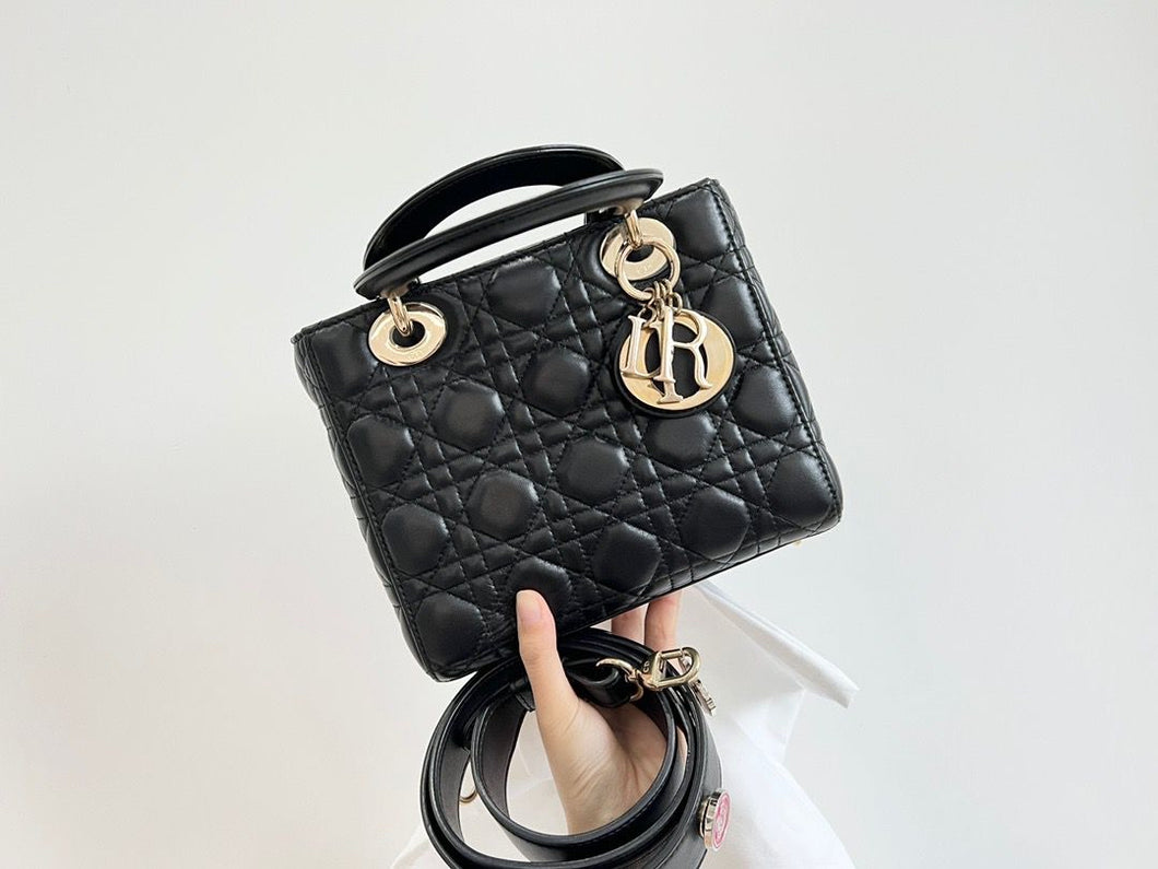 Lady Dior Badges small black with gold hdw