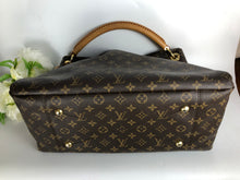 Load image into Gallery viewer, Louis Vuitton monogram artsy
