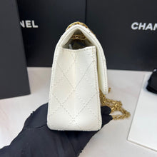 Load image into Gallery viewer, Chanel reissue 224 mini white with gold hdw
