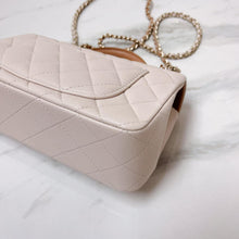 Load image into Gallery viewer, Chanel 23p mini top handle rectangular, ecru caramel bi-color, light gold hdw
