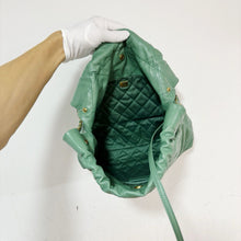 Load image into Gallery viewer, Chanel 22 small green with gold hdw
