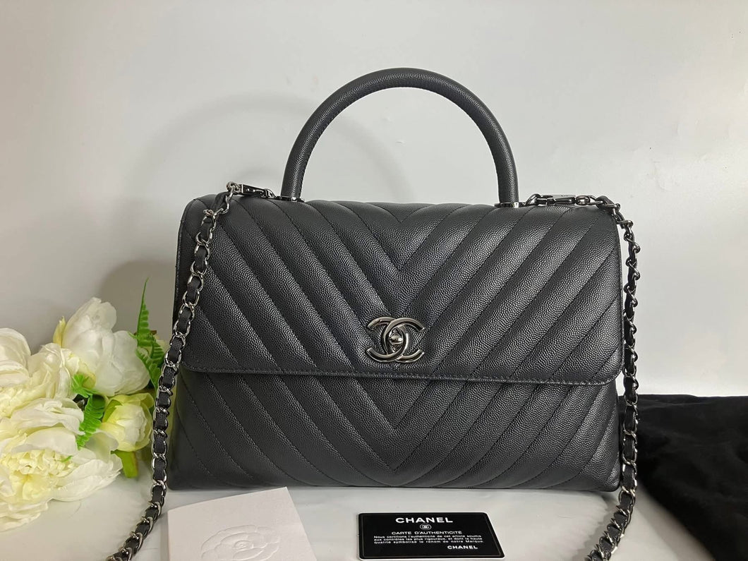 Chanel Large grey caviar coco handle, silver hdw