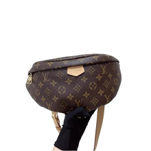 Load image into Gallery viewer, Louis Vuitton classic monogram bumbag
