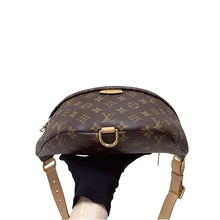 Load image into Gallery viewer, Louis Vuitton classic monogram bumbag
