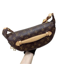 Load image into Gallery viewer, Louis Vuitton classic monogram bumbag
