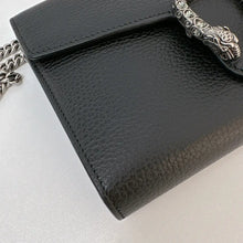 Load image into Gallery viewer, Gucci black Dionysus woc, wallet on chain
