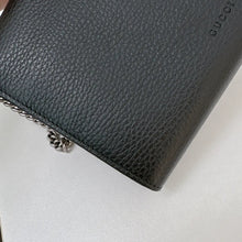 Load image into Gallery viewer, Gucci black Dionysus woc, wallet on chain
