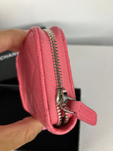 Load image into Gallery viewer, Chanel coral pink caviar coin purse, card holder. Light gold hdw
