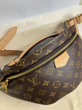 Load image into Gallery viewer, Louis Vuitton original monogram bumbag, gold hdw

