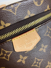 Load image into Gallery viewer, Louis Vuitton original monogram bumbag, gold hdw
