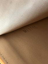 Load image into Gallery viewer, Louis Vuitton capucines PM pink taurillon leather, silver hdw
