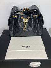 Load image into Gallery viewer, Chanel black caviar small 25 hobo bag, with gold hdw

