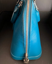 Load image into Gallery viewer, Louis Vuitton Alma epi leather, teal with silver hdw
