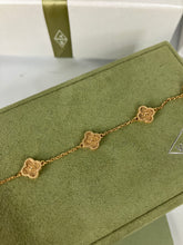 Load image into Gallery viewer, VCA Van Cleef &amp; Arpels Sweet Alhambra bracelet, 6 motifs, 18k rose gold
