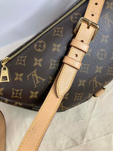 Load image into Gallery viewer, Louis Vuitton original monogram bumbag, gold hdw

