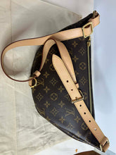 Load image into Gallery viewer, Louis Vuitton original monogram bumbag, gold hdw
