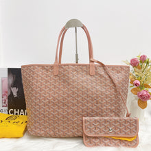 Load image into Gallery viewer, Goyard tote PM size, rare pink colour
