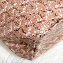 Load image into Gallery viewer, Goyard tote PM size, rare pink colour
