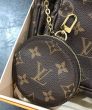 Load image into Gallery viewer, Louis Vuitton multi pochette accessoires khaki
