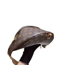 Load image into Gallery viewer, Louis Vuitton monogram bumbag
