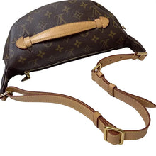 Load image into Gallery viewer, Louis Vuitton monogram bumbag
