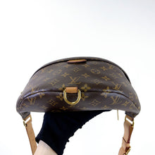 Load image into Gallery viewer, Louis Vuitton monogram bumbag
