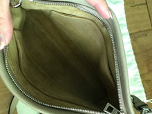 Load image into Gallery viewer, Lowe beige missy bag
