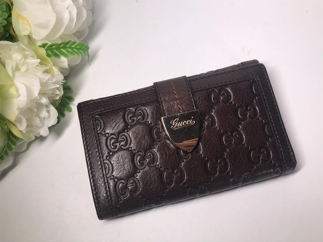 Gucci brown wallet