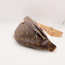 Load image into Gallery viewer, Louis Vuitton bumbag
