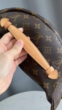 Load image into Gallery viewer, Louis Vuitton monogram bumbag
