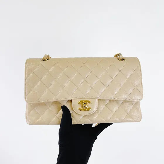 Chanel 16 series beige caviar medium classic, gold hdw